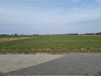 Działka budowlana 1.500 m2. Gostków Stary. Poddębice. Łódzkie.