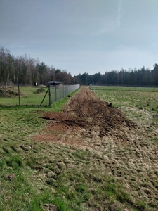 Śliczna Działka we Wronowicach w pobliżu Łasku o powierzchni 1614 m2