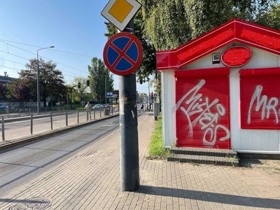 Sprzedam lokal Łódź, Łagiewnicka super punkt przy ulicy parkingi