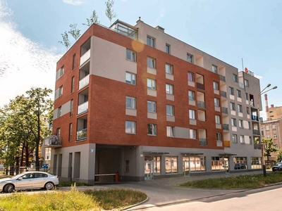 Sprzedam Lokal usługowy 245 m2