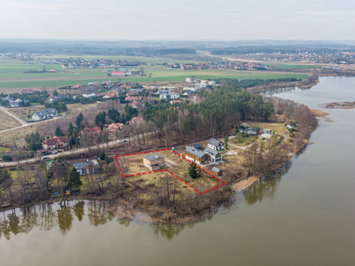 Działka nad jeziorem Osowskim