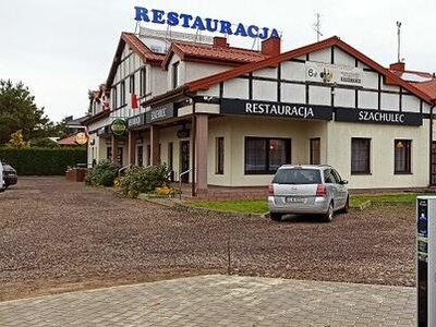 hotel i restaurację, dwa lokale sklepowe pod łodzią sprzedam