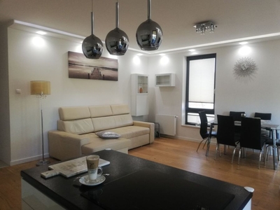 Apartament 73m2 ,miejsce postojowe ,sala bilardowa -Osiedle zamknięte