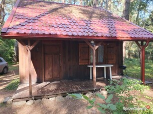 używany domek letniskowy drewniany, z 1972 roku, parter i poddasze użytkowe