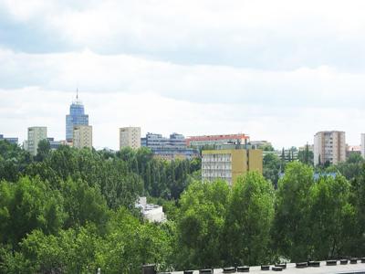 Słoneczna kawalerka blisko centrum (spółdz. wł.)