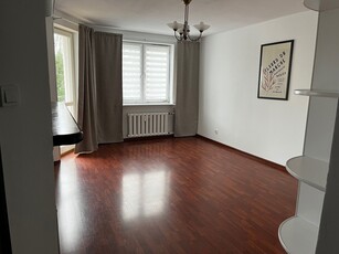 Do wynajęcia 2-pokojowe mieszkanie – 46m², ul. Zakole, z balkonem