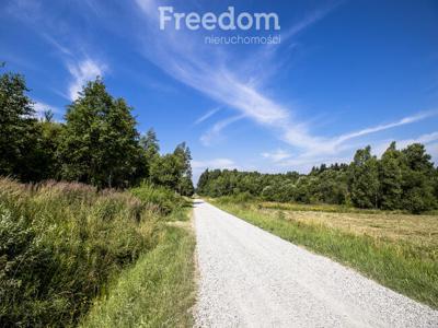 Działka budowlana 58 ar w urokliwym zakątku Lubeni