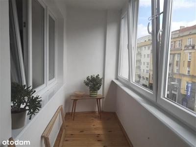 Przestronne mieszkanie w ścisłym centrum Gdyni