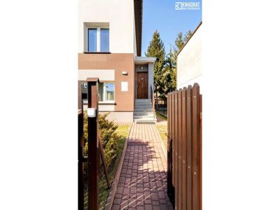 Dom na sprzedaż 180,00 m², oferta nr 2407/BNK/ODS-235780