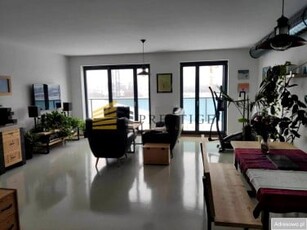 Apartament, Aleja gen. Władysława Sikorskiego