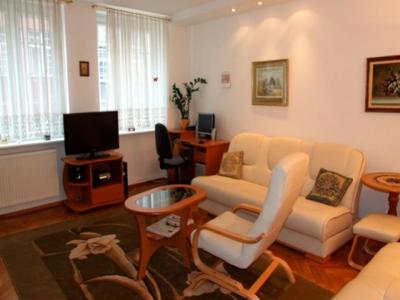 Apartament przy ul Złotników