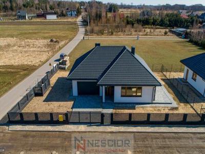 Atrakcyjne domy 150 m2 działka 830 m2