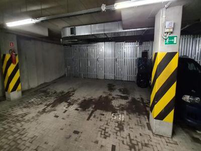 Miejsce postojowe + box w parkingu podziemnym - Coopera 6