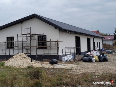 Wynajmę magazyn z biurem/częścią mieszkalną. 210m2