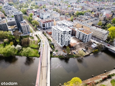 Gotowy apartament z widokiem na rzekę