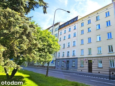 Piękny APARTAMENT 100 m2. CO miejskie lub gaz!