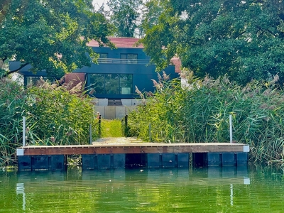 Dom nad jeziorem, z pomostem (S7) Kraków-Gdańsk