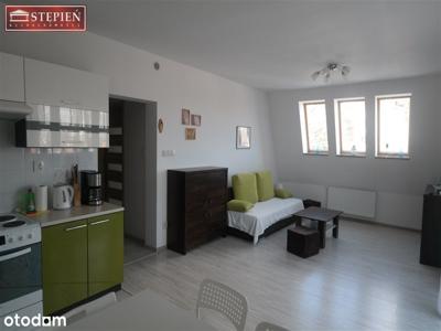 Apartament w Karpaczu z miejscem parkingowym.