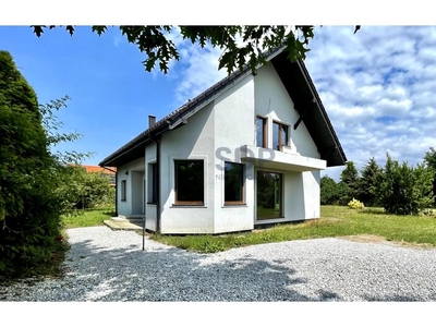 Dom na sprzedaż 176,00 m², oferta nr 29483