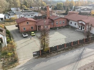 Syndyk sprzeda n. gruntową zabudowaną (sala weselna) w NML