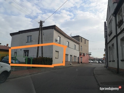 Sprzedam mieszkanie ok. 60m2 przy Rynku. Bez pośredników.