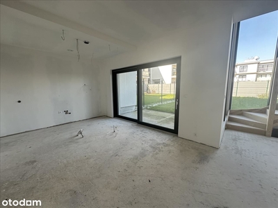 Wspaniały, dwupoziomowy apartament w Lesznowoli.