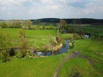 56 arów pięknej łąki nad Bystrzycą.